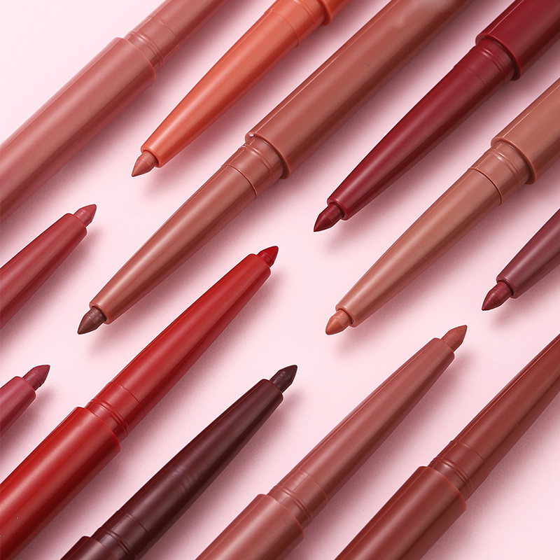 Get Fuller-Looking, Matte Lips That Stay Put Through Coffee, Meals & Busy Days。